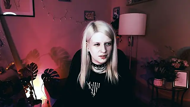 Noah ElmerX online show from October 25, 2025, 9:48 pm