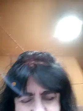 Lovely Lori online show from December 4, 2025, 5:28 am