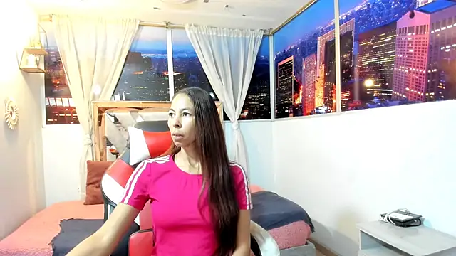 Snapshot of Rosalinda_Cortez chatting on January 20, 2025, 12:49 pm Rosalinda Cortez online show from January 20, 2025, 12:49 pm