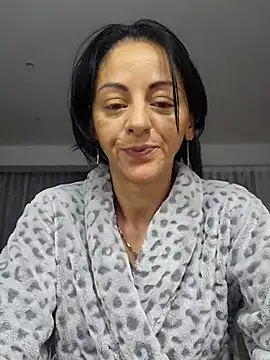 bruneta sexy23 online show from December 22, 2025, 4:56 am