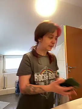 Tamy-Love online show from March 6, 2026, 10:32 am