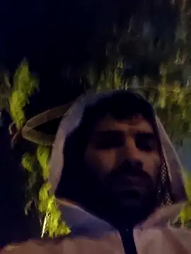 Snapshot of J0nyhson chatting on October 14, 2025, 5:35 pm J0nyhson online show from October 14, 2025, 5:35 pm