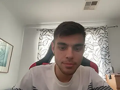 Omarnede online show from December 22, 2025, 10:37 am