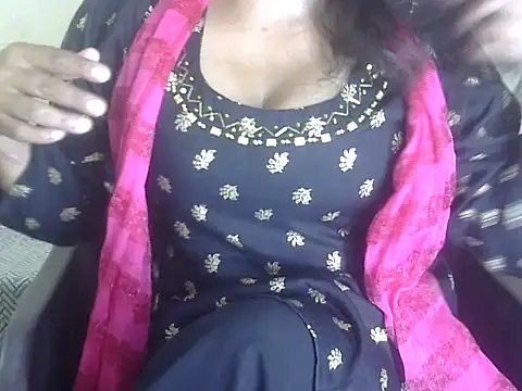 Lusty Wife1 online show from September 10, 2025, 7:02 pm