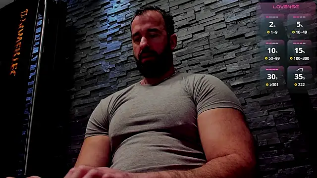 Snapshot of David_Big_Daddy chatting on February 2, 2026, 4:11 am David Big Daddy online show from February 2, 2026, 4:11 am