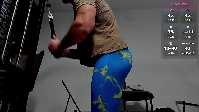 Snapshot of David_Big_Daddy chatting on February 9, 2026, 7:45 pm David Big Daddy online show from February 9, 2026, 7:45 pm