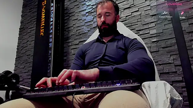 Snapshot of David_Big_Daddy chatting on February 27, 2026, 9:47 pm David Big Daddy online show from February 27, 2026, 9:47 pm