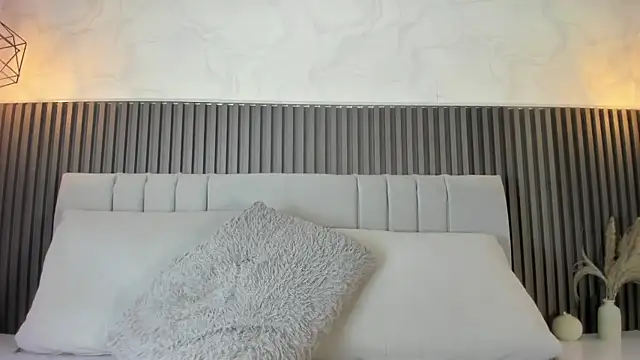 Snapshot of SHANONCLARK chatting on November 15, 2025, 6:12 pm SHANONCLARK online show from November 15, 2025, 6:12 pm