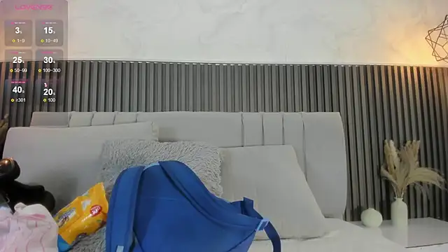 Snapshot of SHANONCLARK chatting on November 7, 2025, 7:07 pm SHANONCLARK online show from November 7, 2025, 7:07 pm