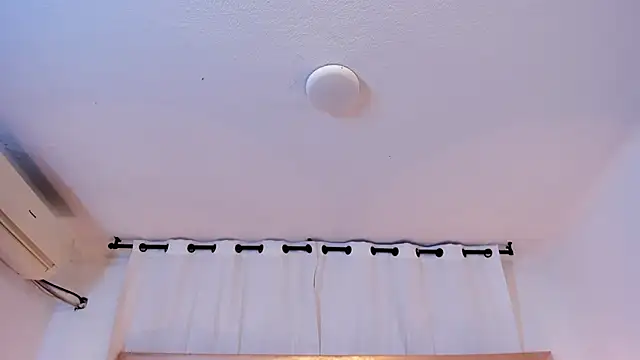 brittany069 online show from October 13, 2025, 8:43 pm