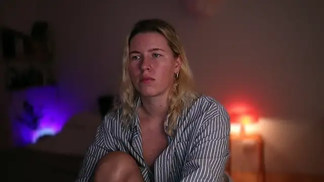 moonamii online show from September 16, 2025, 7:04 pm