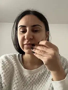 JenniferEdith online show from February 13, 2025, 12:32 pm