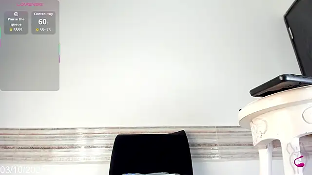 Kimberly House online show from October 3, 2025, 4:08 pm