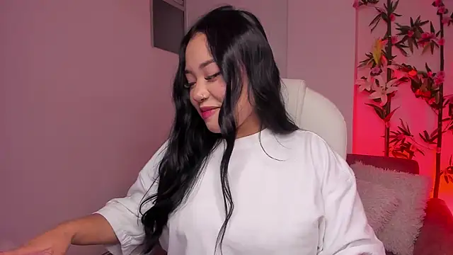 Lulu Sakura  online show from January 7, 2025, 6:05 am