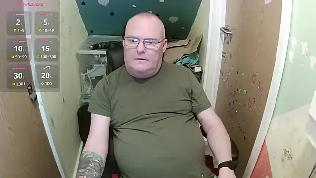 FriendlyDave online show from February 24, 2025, 1:31 pm