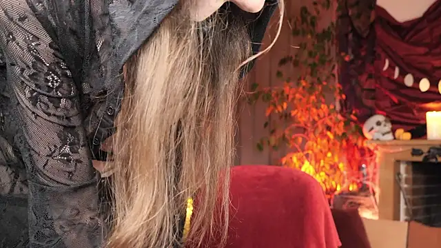 yulladao online show from October 31, 2025, 5:42 pm