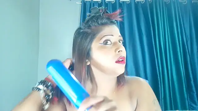 Snapshot of IndianBibix chatting on October 12, 2025, 5:25 pm IndianBibix online show from October 12, 2025, 5:25 pm
