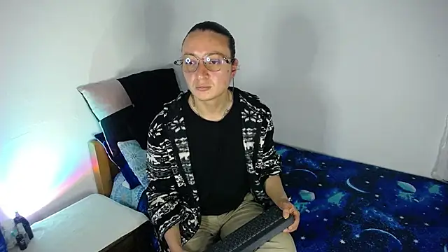 monkeywillwhite online show from February 28, 2026, 4:45 am