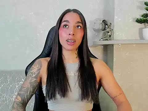 KAYLA BATISTA online show from July 29, 2026, 12:10 am