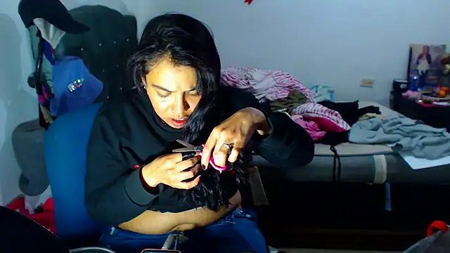 AmaraRoberts420 online show from September 23, 2025, 3:13 am