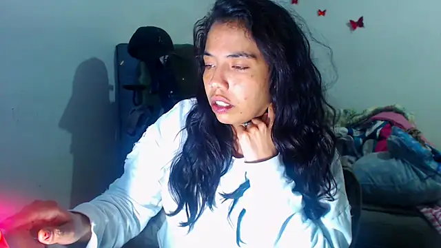 AmaraRoberts420 online show from November 27, 2025, 1:50 am