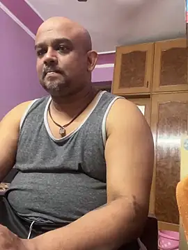 Dick 6inches online show from June 3, 2026, 2:33 pm