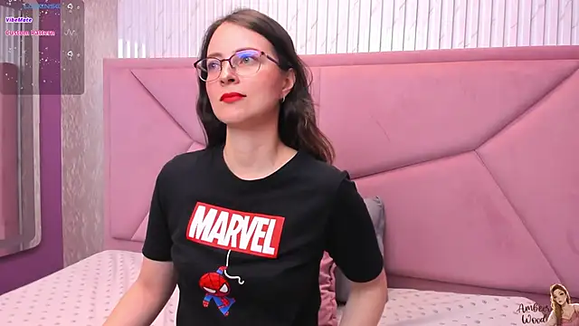 AmbeerWood  online show from January 13, 2026, 2:10 pm