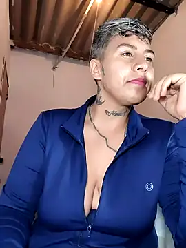 Yessi rousse online show from April 14, 2026, 2:22 pm