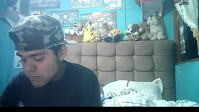 Snapshot of Valesh20 chatting on November 2, 2025, 12:26 am Valesh20 online show from November 2, 2025, 12:26 am