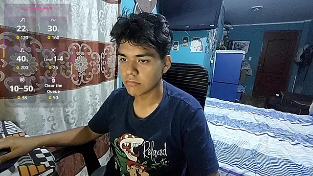 Snapshot of Valesh20 chatting on February 5, 2026, 4:52 am Valesh20 online show from February 5, 2026, 4:52 am