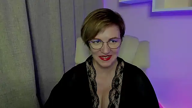Snapshot of feliziaDesire chatting on July 6, 2026, 3:25 pm feliziaDesire online show from July 6, 2026, 3:25 pm