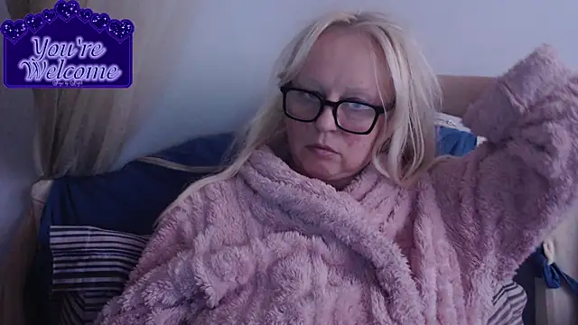 martachatte online show from April 1, 2026, 7:31 am