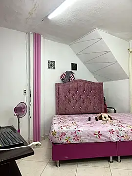 Rossestoner online show from February 10, 2026, 10:58 am