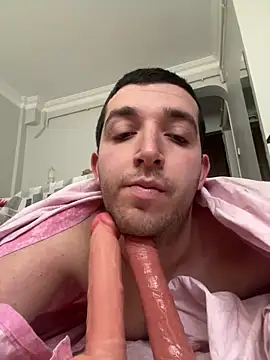 Snapshot of strange6696 chatting on March 3, 2025, 10:28 am strange6696 online show from March 3, 2025, 10:28 am