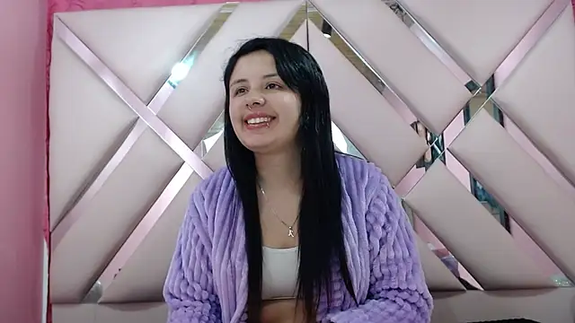 Snapshot of nathaly_low1 chatting on September 16, 2025, 3:29 am nathaly low1 online show from September 16, 2025, 3:29 am