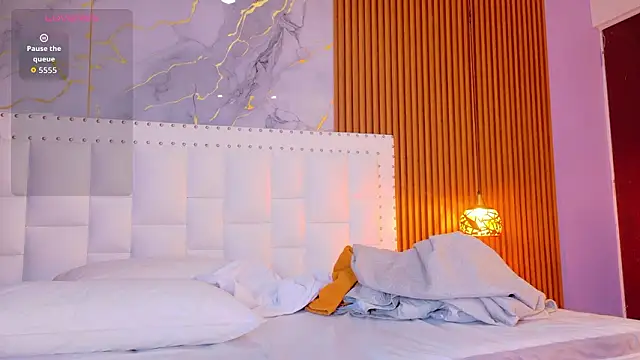 naughty ebonyy online show from March 14, 2026, 3:01 am