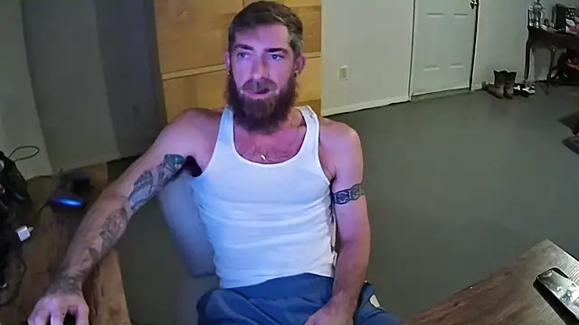 mandjpuff2 online show from December 1, 2025, 4:02 am