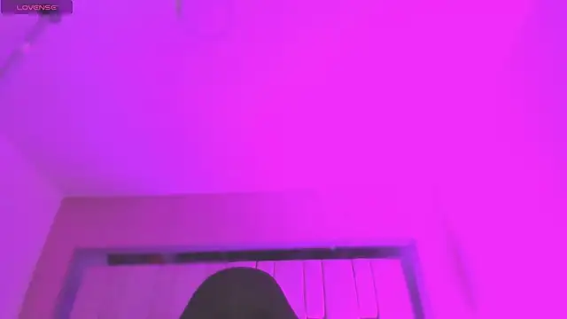Snapshot of Emmily_Savage chatting on September 12, 2025, 11:32 am Emmily Savage online show from September 12, 2025, 11:32 am