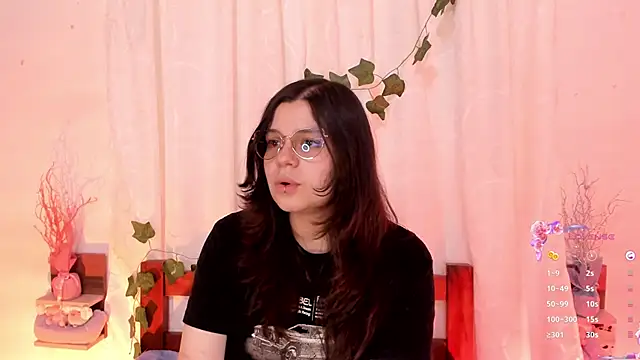 Mey moon online show from March 12, 2025, 2:09 am