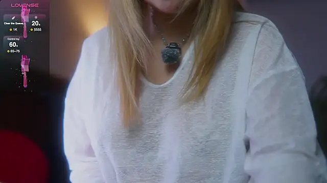 laybunny1 online show from January 6, 2026, 7:18 pm