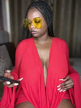 Snapshot of Sexy_panda69 chatting on February 12, 2026, 8:47 am Sexy panda69 online show from February 12, 2026, 8:47 am