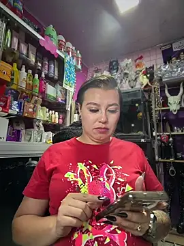 TamySweetness online show from April 13, 2026, 9:41 pm