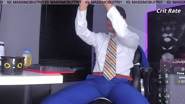 massimo g online show from November 17, 2025, 11:53 pm