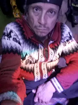 pauloandres online show from November 24, 2025, 5:40 am