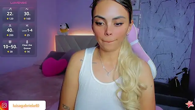 Snapshot of Gabby_prieto chatting on August 10, 2026, 1:23 am Gabby prieto online show from August 10, 2026, 1:23 am