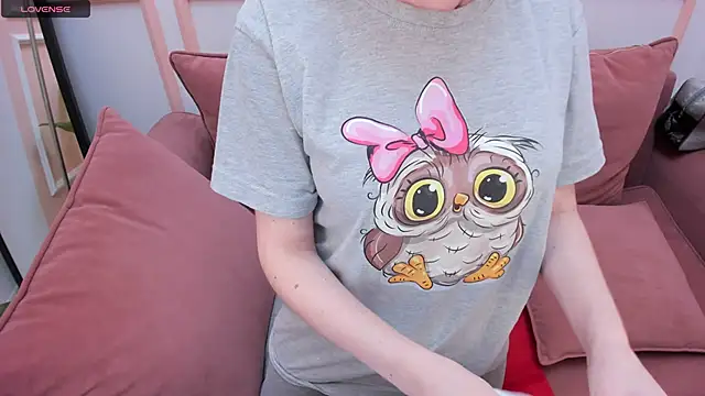 JannaVerdi  online show from September 23, 2025, 6:31 am