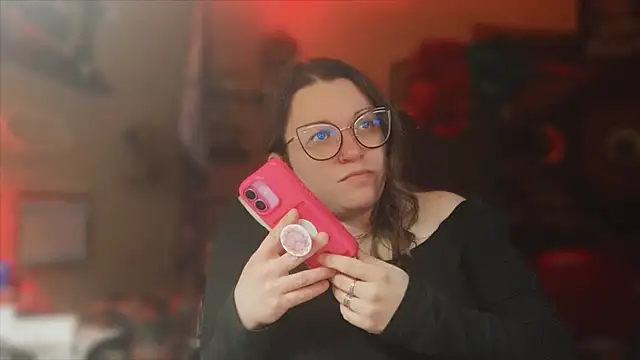 Snapshot of spunlikecottoncandy chatting on December 2, 2025, 11:06 pm spunlikecottoncandy online show from December 2, 2025, 11:06 pm