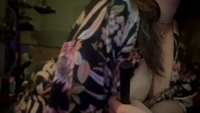 Snapshot of spunlikecottoncandy chatting on December 21, 2025, 8:42 pm spunlikecottoncandy online show from December 21, 2025, 8:42 pm