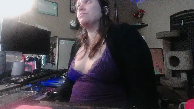 Snapshot of spunlikecottoncandy chatting on January 7, 2026, 7:35 am spunlikecottoncandy online show from January 7, 2026, 7:35 am