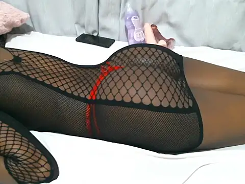 miss barbiee online show from February 6, 2026, 2:35 pm